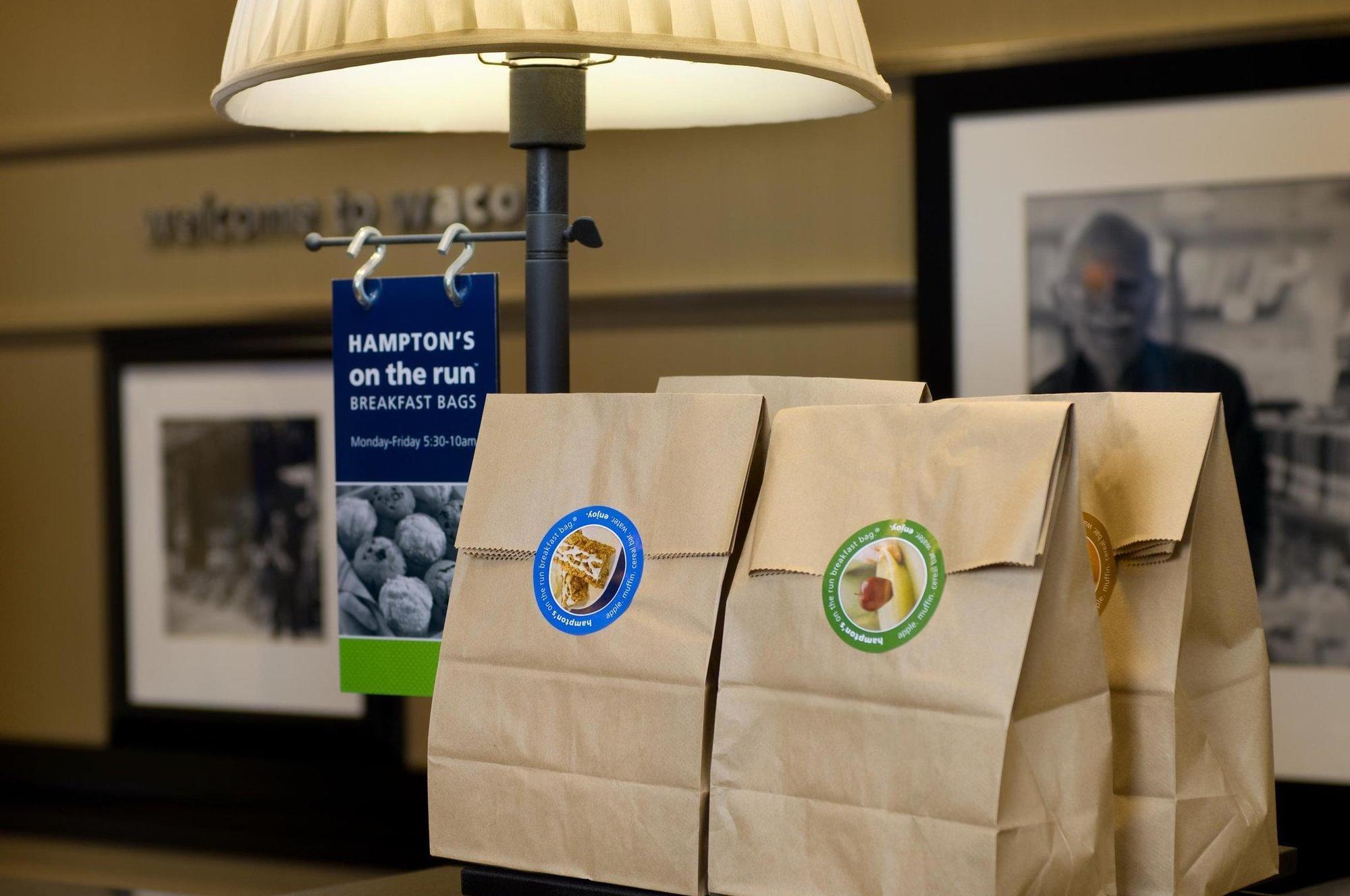 Hampton Inn & Suites Waco-South Bagian luar foto